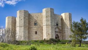 Castel del Monte, ladri entrano in azione dopo gli incassi di Pasquetta