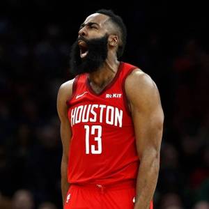 Adidas, James Harden testimonial: insulti razzisti al cestista Nba