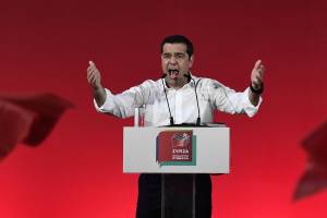 Anche la Grecia vira a destra: Tsipras chiede voto anticipato