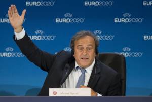 Accusato di corruzione per i Mondiali in Qatar: fermato Platini