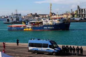 Sea Watch, non fu sequestro: archiviata indagine su Salvini