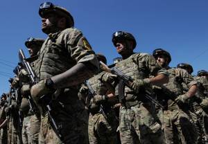 Gli Stati Uniti armano l'Ucraina: un fiume di dollari dal Pentagono