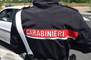 Accoltellato alle spalle  dal marocchino ubriaco Grave un carabiniere