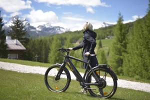 Idea Pirelli: una settimana di lusso in sella a una e-bike