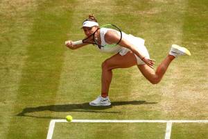 Simona Halep annienta Serena Williams. Prima affermazione a Wimbledon