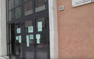 Perugia, abusi sulla nipote minorenne: a processo lo zio-orco