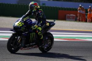 Motogp, scintille Marquez-Rossi. Lo spagnolo: "Nervoso? No, io lotto per il titolo"