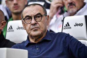 Sarri: "Testa alla Champions, non pensiamo all’Inter"