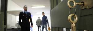 Rissa tra detenuti, due agenti feriti al carcere di Prato