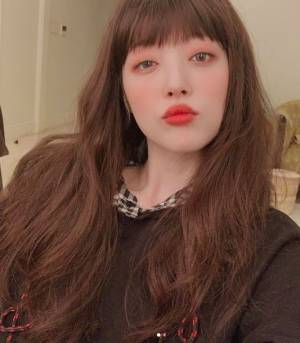 Sulli, stella del K-pop 