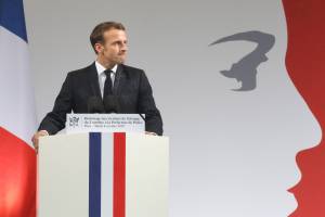 L'incubo di Macron prende forma: adesso la Francia è a rischio