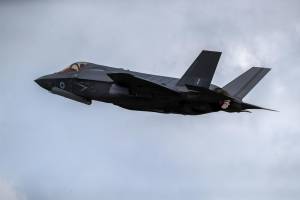 Addio a metà dei caccia F-35? La scommessa sugli aerei italiani