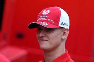 Mick Schumacher: "Vettel come un padre"