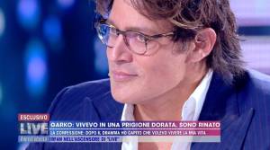 Gabriel Garko senza la fede a Live!: "La persona che amo mi ha fatto arrabbiare"