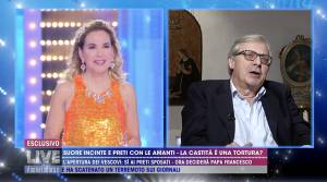 Vittorio Sgarbi: "Quella volta che lasciai il telefono ad una suora e lei dopo mesi si tolse il velo e mi chiamò"