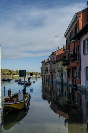 Rischio crolli, chiusi 2 viadotti sull'A26