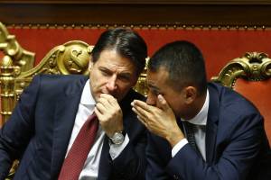 Governo ai ferri corti sul Mes. Di Maio: "Non si firma al buio"