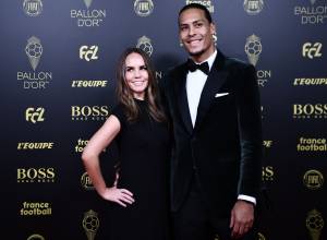 La sorella di Cristiano Ronaldo attacca van Dijk: "Sei un frustrato"