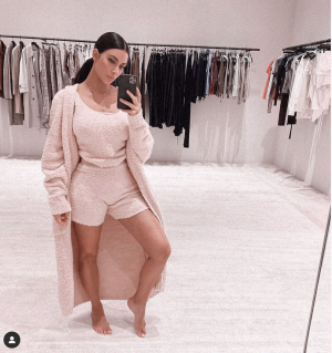 Kim Kardashian e le sorelle su Instagram, foto