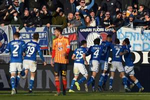 Il Brescia vince ancora: secco 3-0 al Lecce