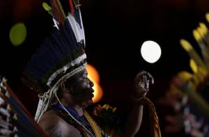 Bolsonaro converte gli indios: una rivoluzione in Amazzonia