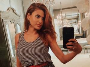 "La mia vita privata resta fuori dai social". Eva Mendes e il suo rapporto con il mondo di Instagram 