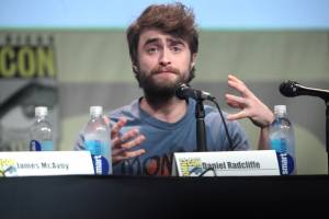 Daniel Radcliffe: "In panico per Harry Potter, così ho iniziato a bere"