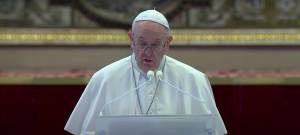 Il Papa sferza l'Europa: "Soluzioni per i popoli, non in favore dei soldi"