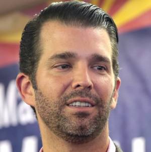 Trump Jr accusa choc a Hillary Clinton: "Il veleno era riservato a Epstein"