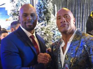 Shad Gaspard muore annegato per salvare il figlio. The Rock: "Ho pregato fino alla fine"