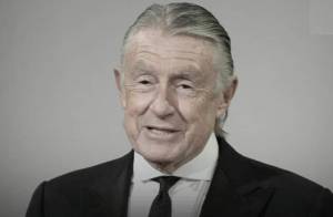 Lutto nel mondo del cinema, morto Joel Schumacher, regista di Batman e