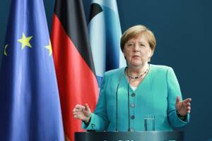 La fosca profezia della Merkel: "Cosa succederà in autunno..."