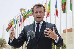La trappola dei fondi europei: Parigi vuole "razziare" l'Italia