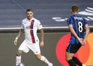 Icardi, pioggia di insulti sui social: "C... esulti che hai toccato un pallone?"