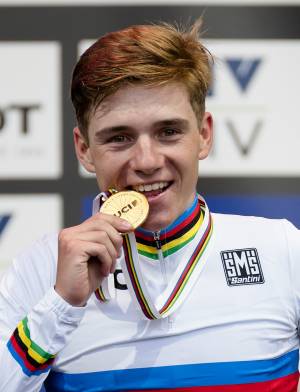 Una stella al Lombardia Evenepoel, il fenomeno "strappato" al pallone