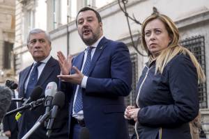 Elezioni, centrodestra compatto: "Governo indebolito"