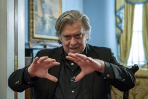 "Colpo" a Trump e ai sovranisti: il segnale arrivato con Bannon