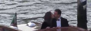  Salvini arriva alla Mostra del Cinema a Venezia, il bacio con Francesca Verdini sul motoscafo 