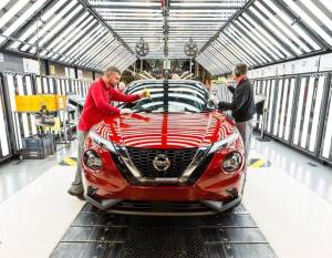 Grazie a "2-TONE" Nissan Juke si trasforma in opera d'arte hi-tech