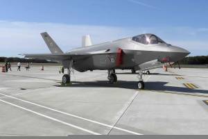 Adesso saltano anche gli F-35 Che fine rischiano i super aerei