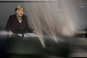 La Germania adesso si arrende. La Merkel è con le spalle al muro