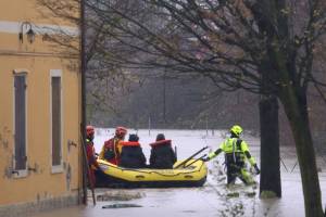 Nubifragi ed esondazioni. Bellunese a rischio frane. E pure il Brennero chiude