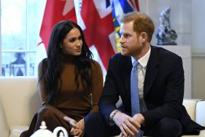 Harry e Meghan lasciano i social network. "Troppi insulti"