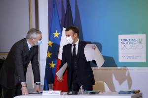 La svolta sovranista di Macron: fermata la scalata a Carrefour