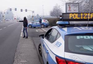 Auto, partner e seconde case: Conte cambia ancora le regole