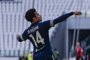 Ladri a casa di McKennie durante Juventus-Spal: ​"Hanno portato via tutto"