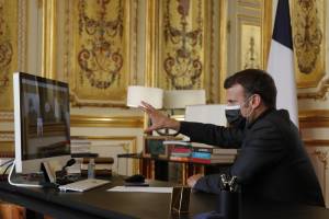 Ora Macron arruola l'Italia: ecco cosa vuole davvero