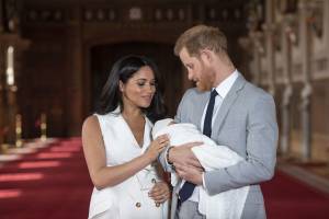 L’indiscrezione: "Meghan Markle vuole partorire in casa"