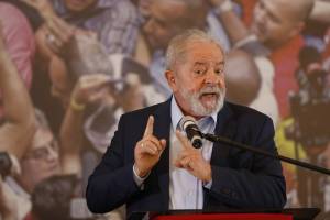 "Scusa compagno Napolitano". E Lula fa mea culpa su Battisti