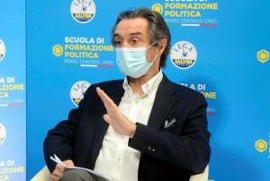 L'anticorruzione archivia le accuse a Fontana sui camici